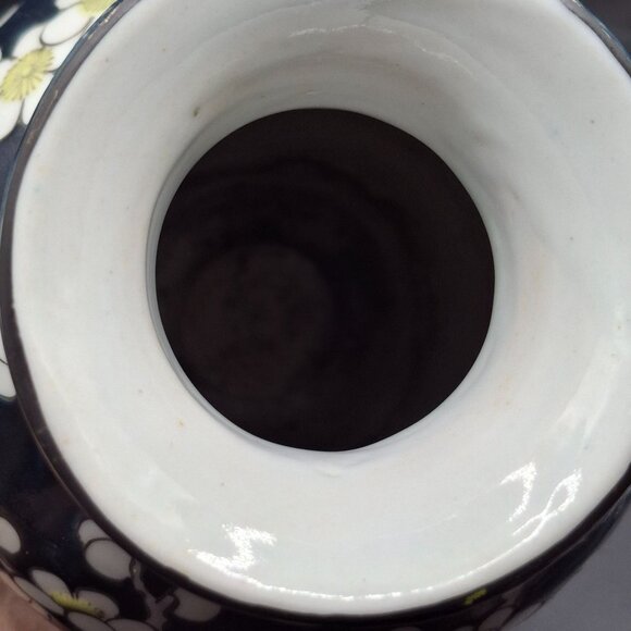 Japanese Hand-Painted Ceramic Vase White Floral Design Navy Blue Finish Antique - Picture 7 of 9